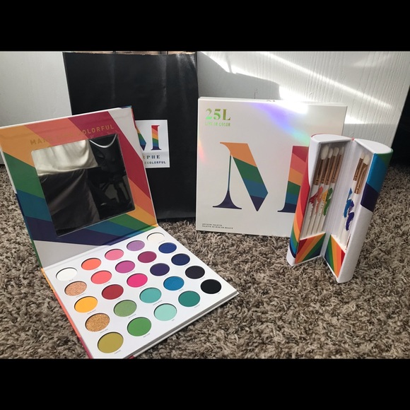 Morphe Pride Bundle - Picture 2 of 4